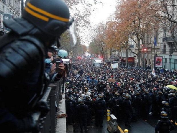Παρίσι Διαδηλωτές