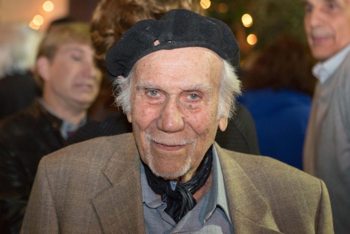 Σε ηλικία 100 ετών πέθανε ο ηθοποιός Νίκος Βανδώρος - Προ τριών ετών είχε χάσει το γιο του
